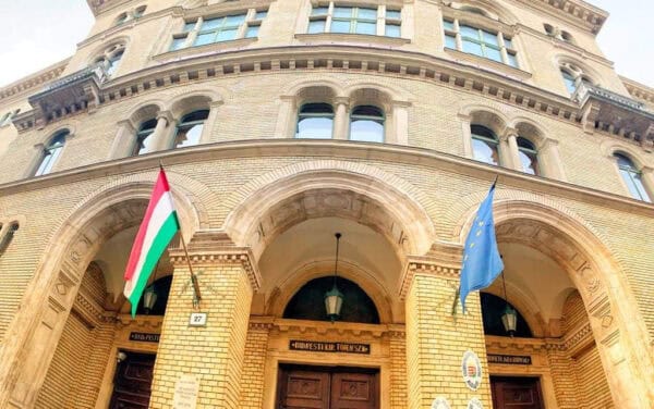 Read more about the article Letartóztatás